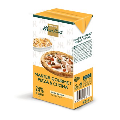 Žlutý 500ml obal Master Martini Master Gourmet Pizza & Cucina, bezlepkový, 24% tuku, na pizzu a gratin