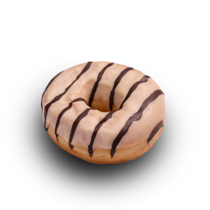 Glazovaný donut s tenkými čokoládovými proužky na bílém pozadí.