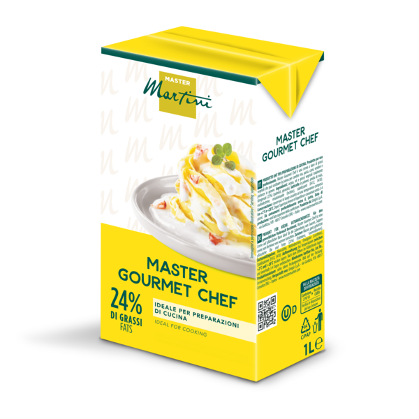 Žlutý 1L karton vařené smetany Master Martini Gourmet Chef, 24% tuku, s obrázkem těstovin na etiketě.